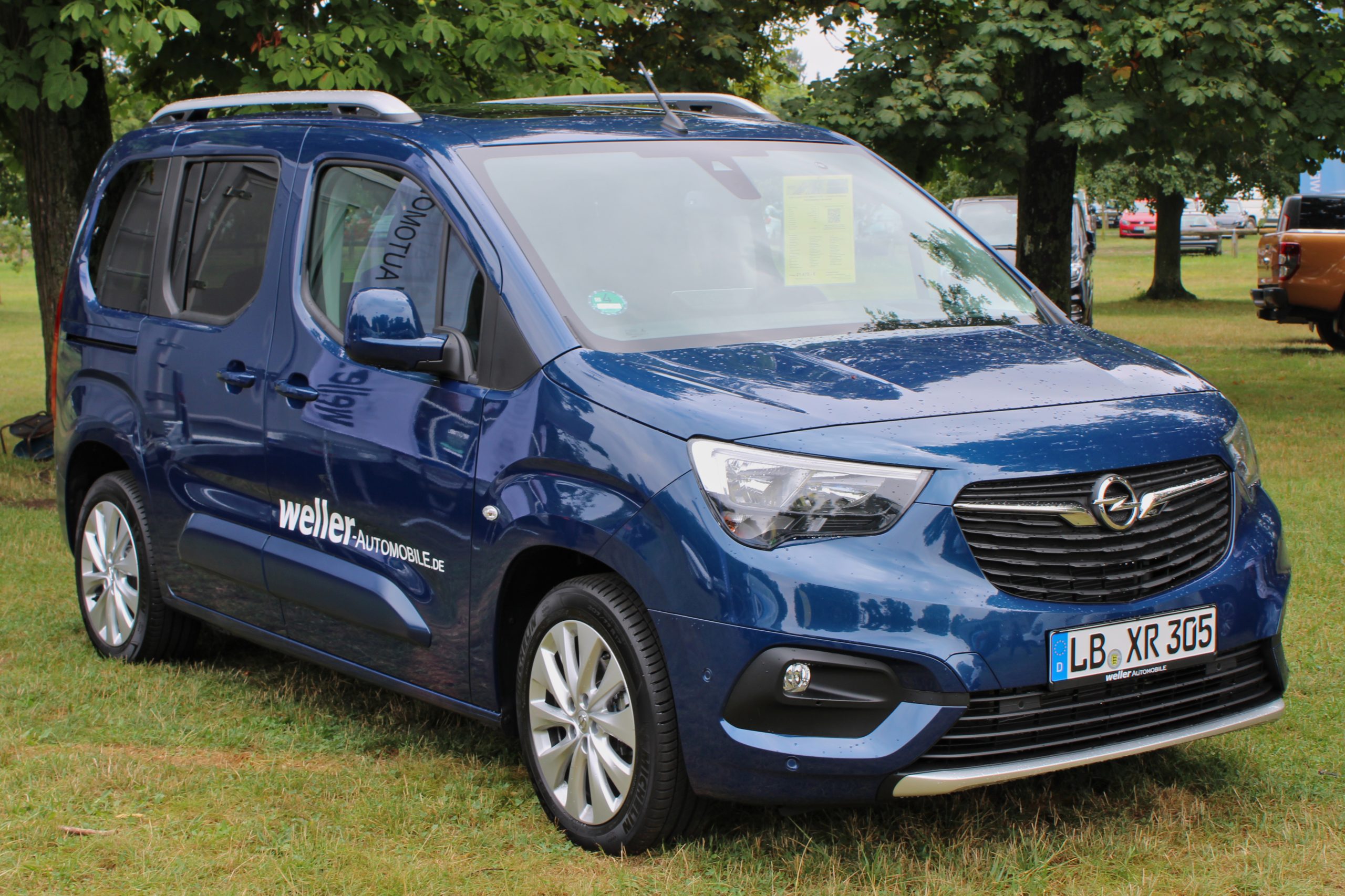 File:Opel Combo Monrepos 2019 IMG 1929.jpg - Wikimedia Commons